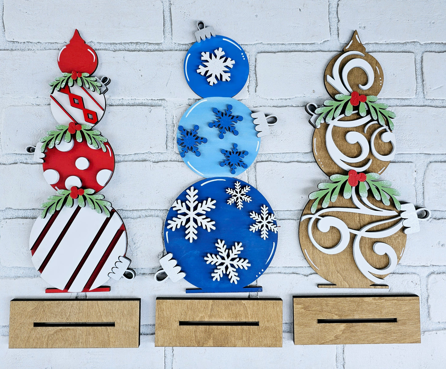 Freestanding Ornament Trio