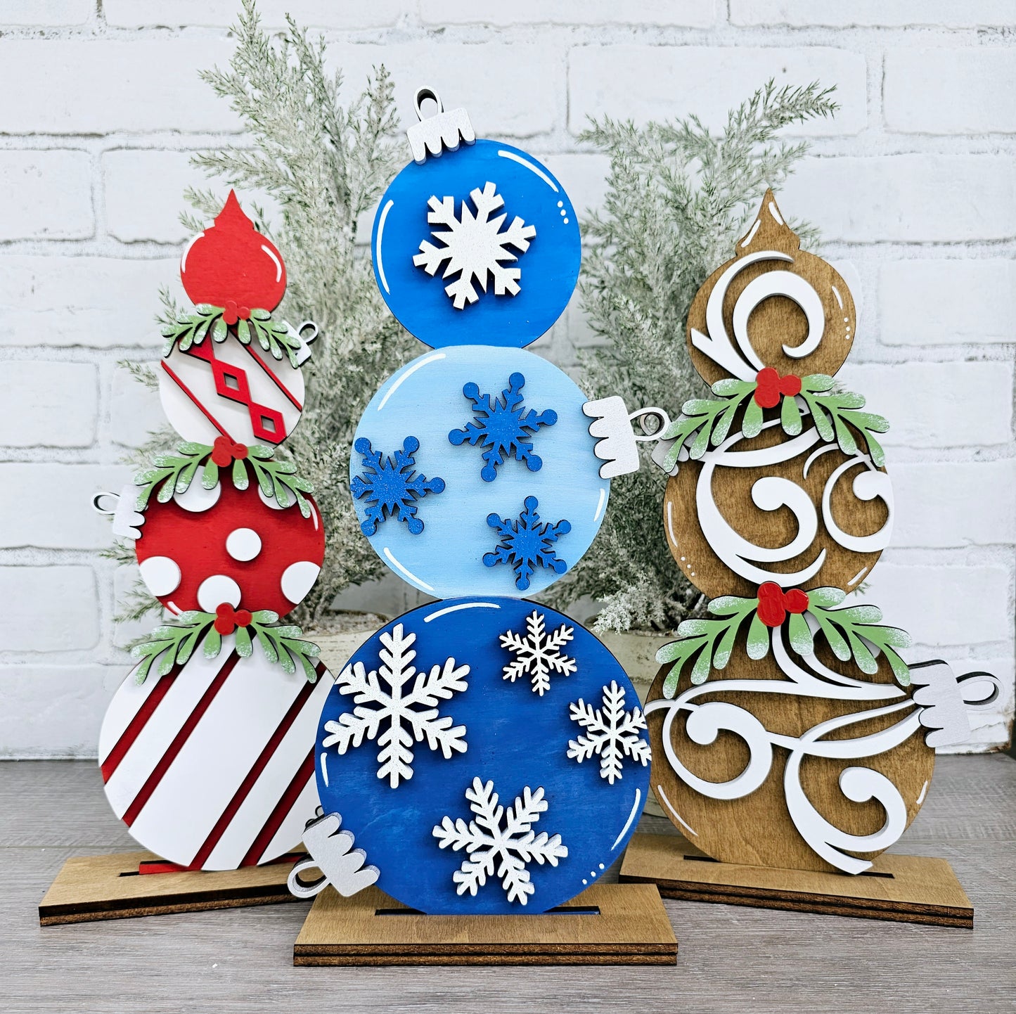 Freestanding Ornament Trio