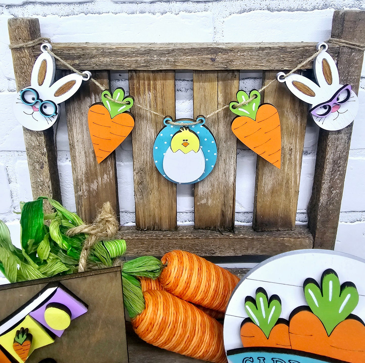 Traditional Easter Tiered Tray Set