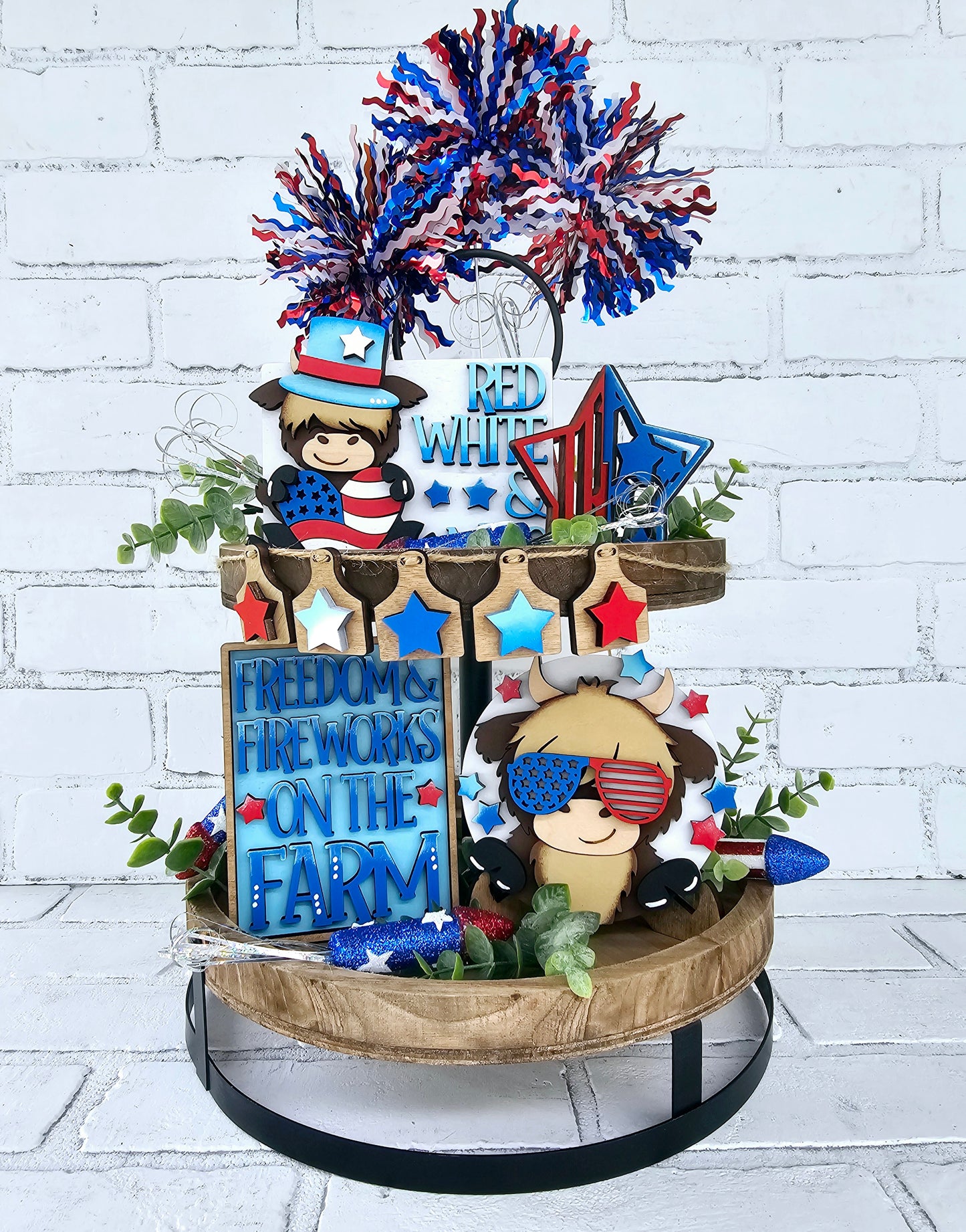 Patriotic Cow Tiered Tray Set