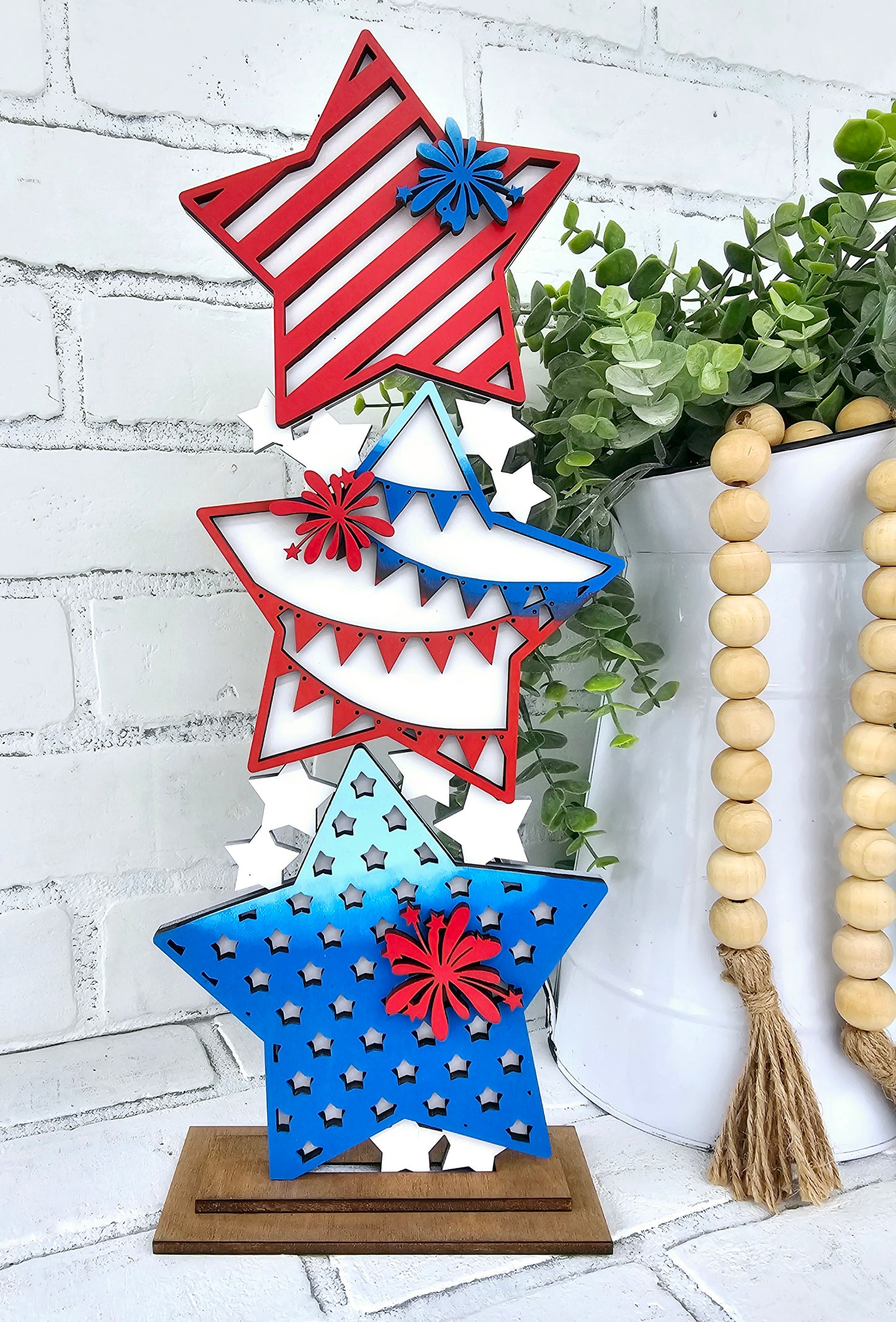 Freestanding Stacked Patriotic Stars