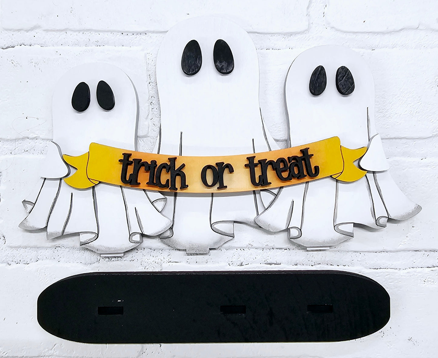 Freestanding Ghost Trio