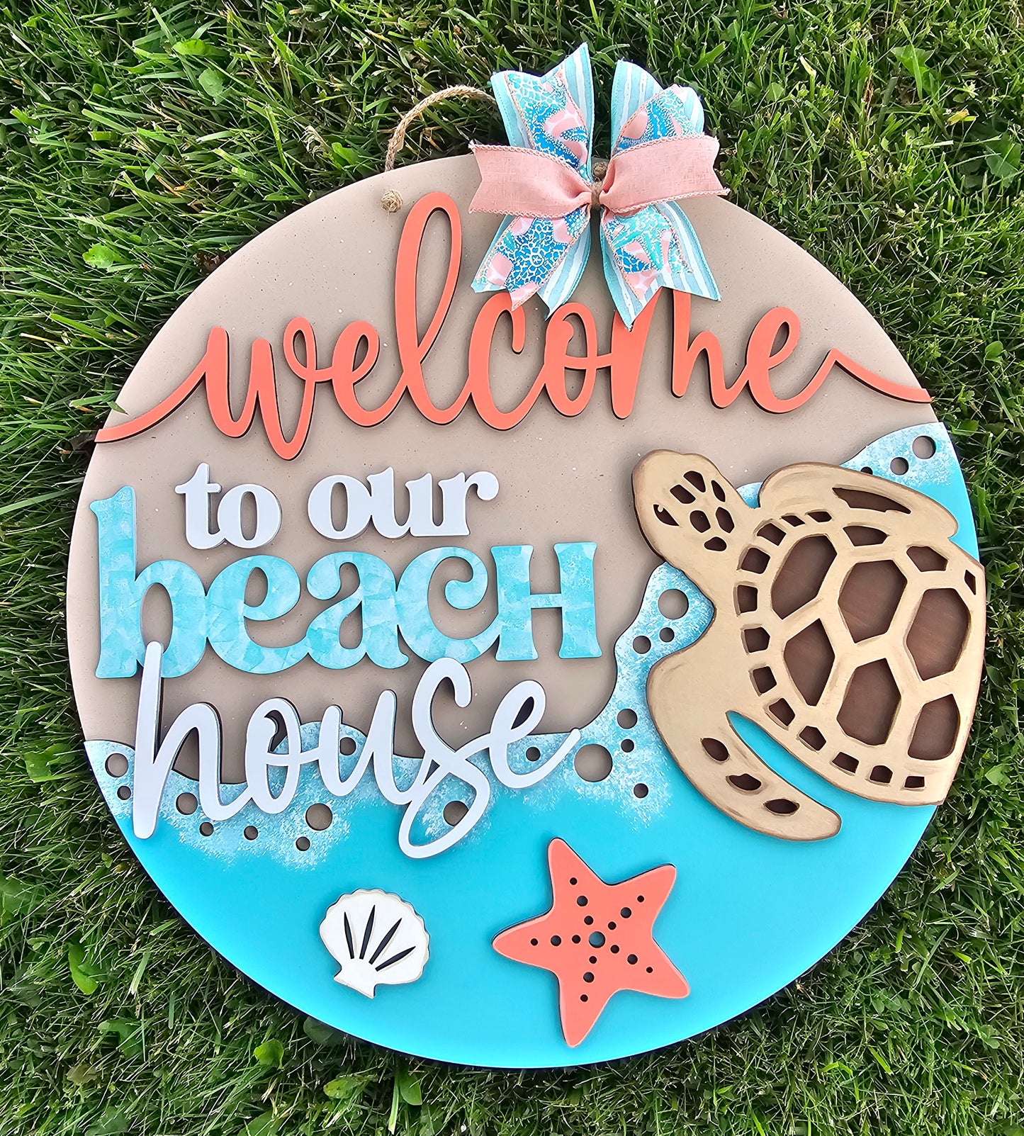 Welcome to our Beach House Turtle Door Hanger