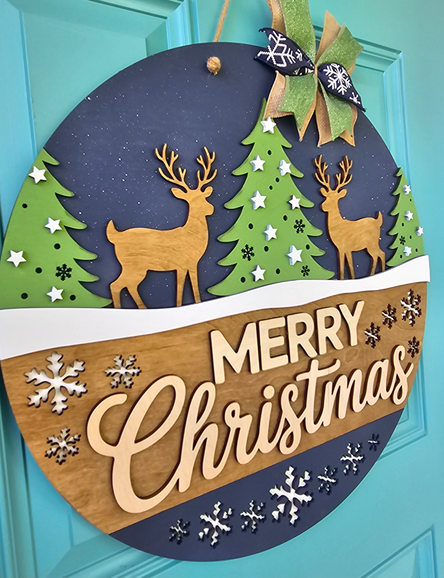 Reindeer Christmas Wonderland Door Hanger