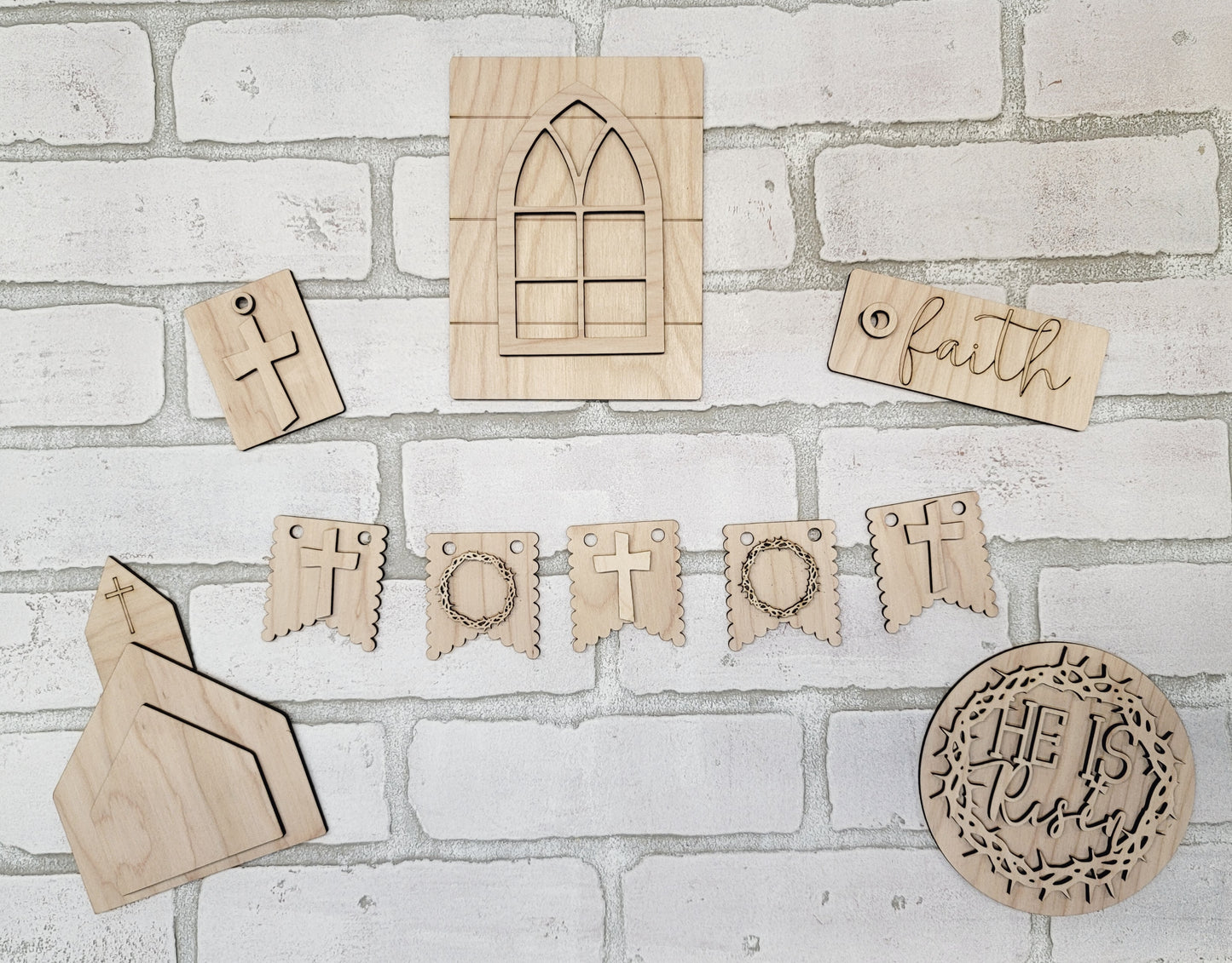 He is Risen Tiered Tray Set