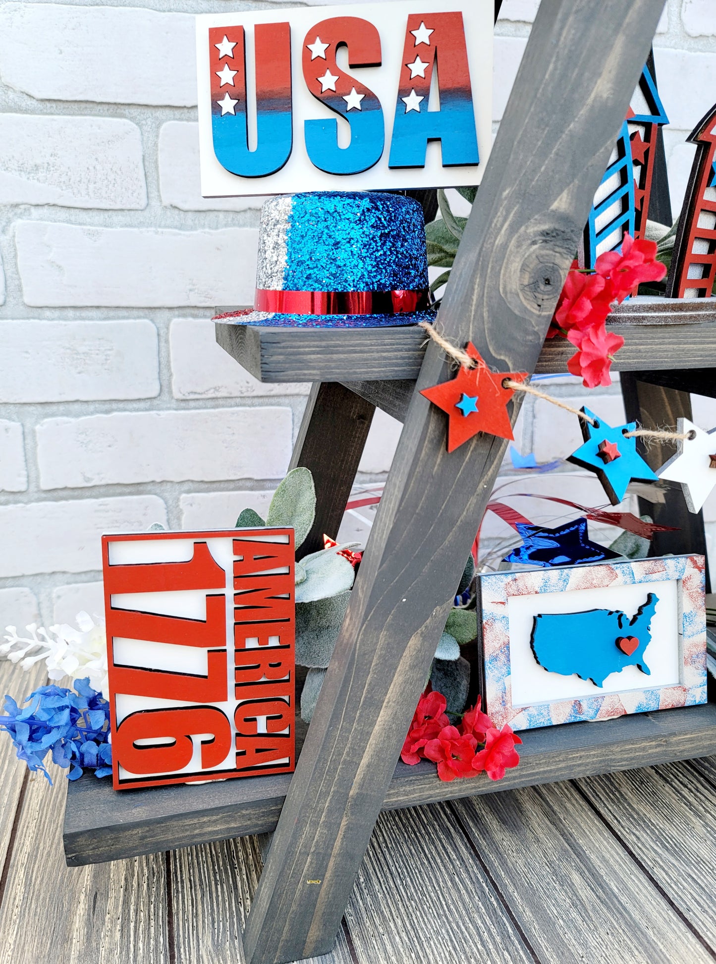 Patriotic/ 4th of July Tiered Tray Set