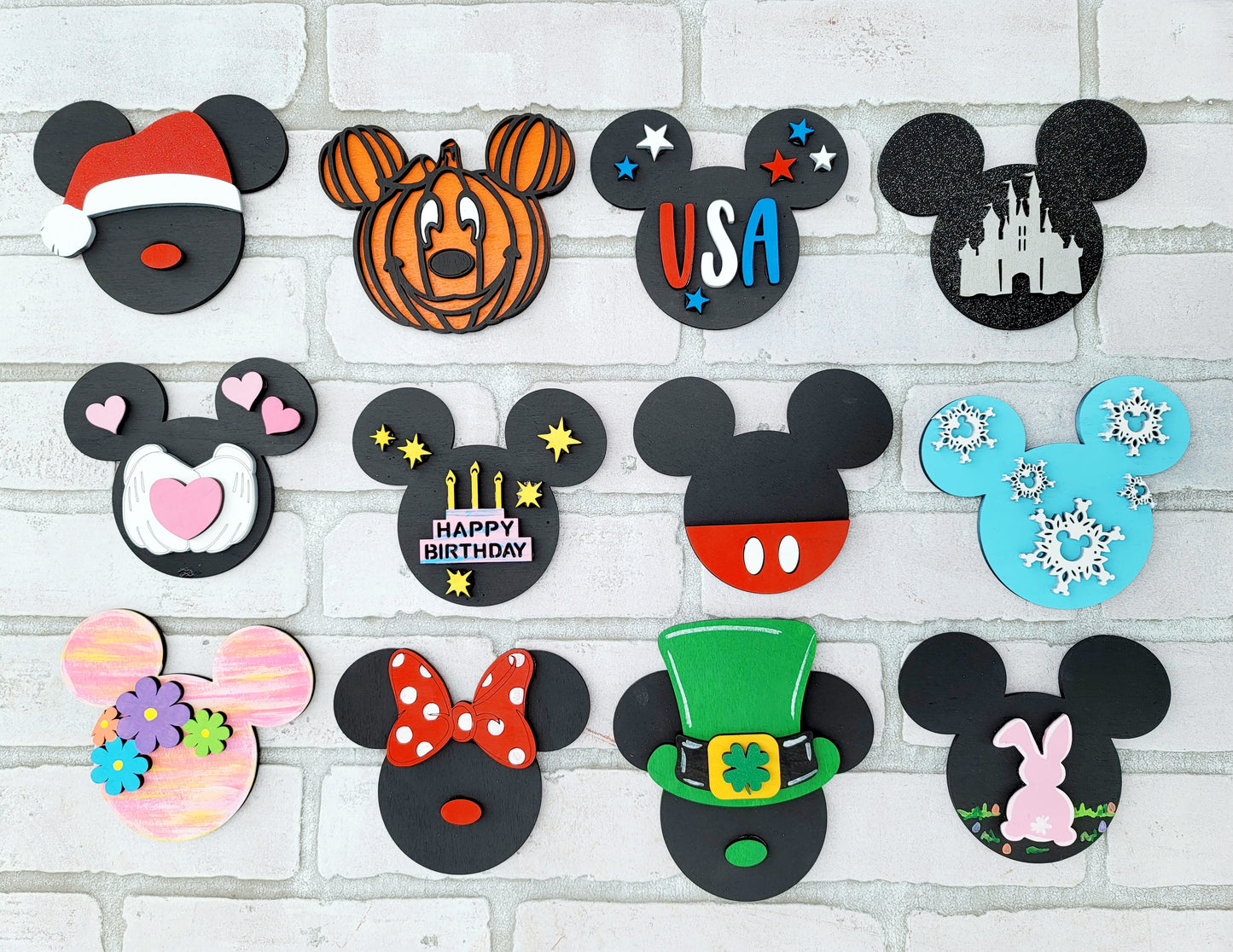 Welcome to our home- Mouse Interchangeable Sign