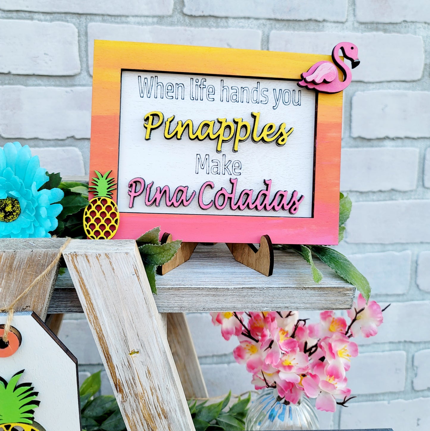 Pineapple Tropical Tiered Tray Set