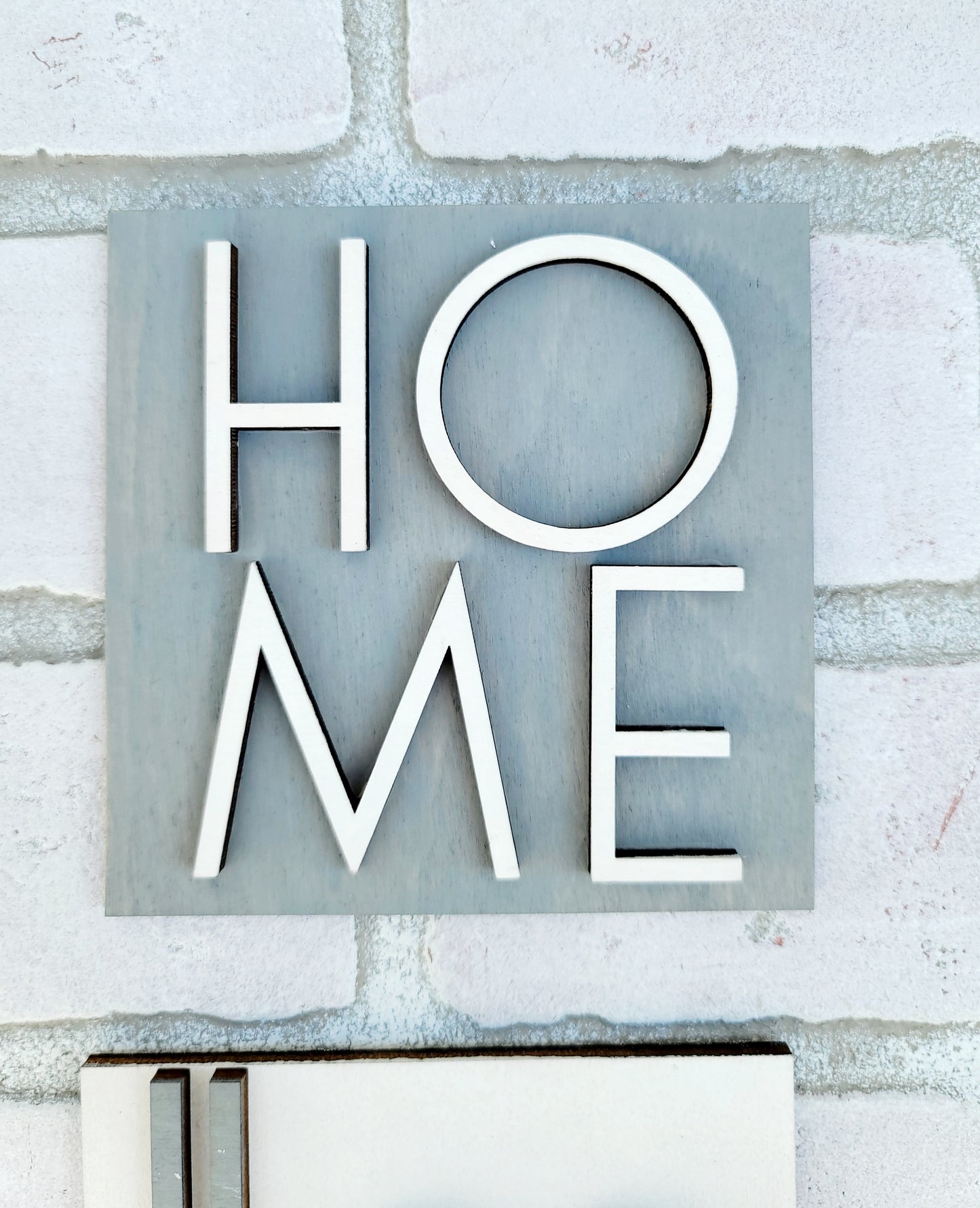 Love Lives Here- Set of 3