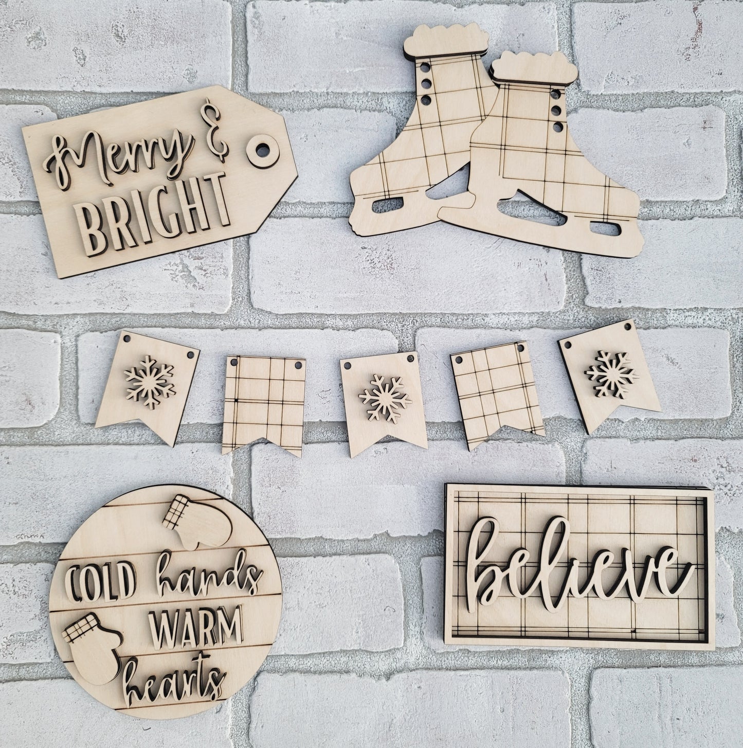 Merry & Bright Tiered Tray Set