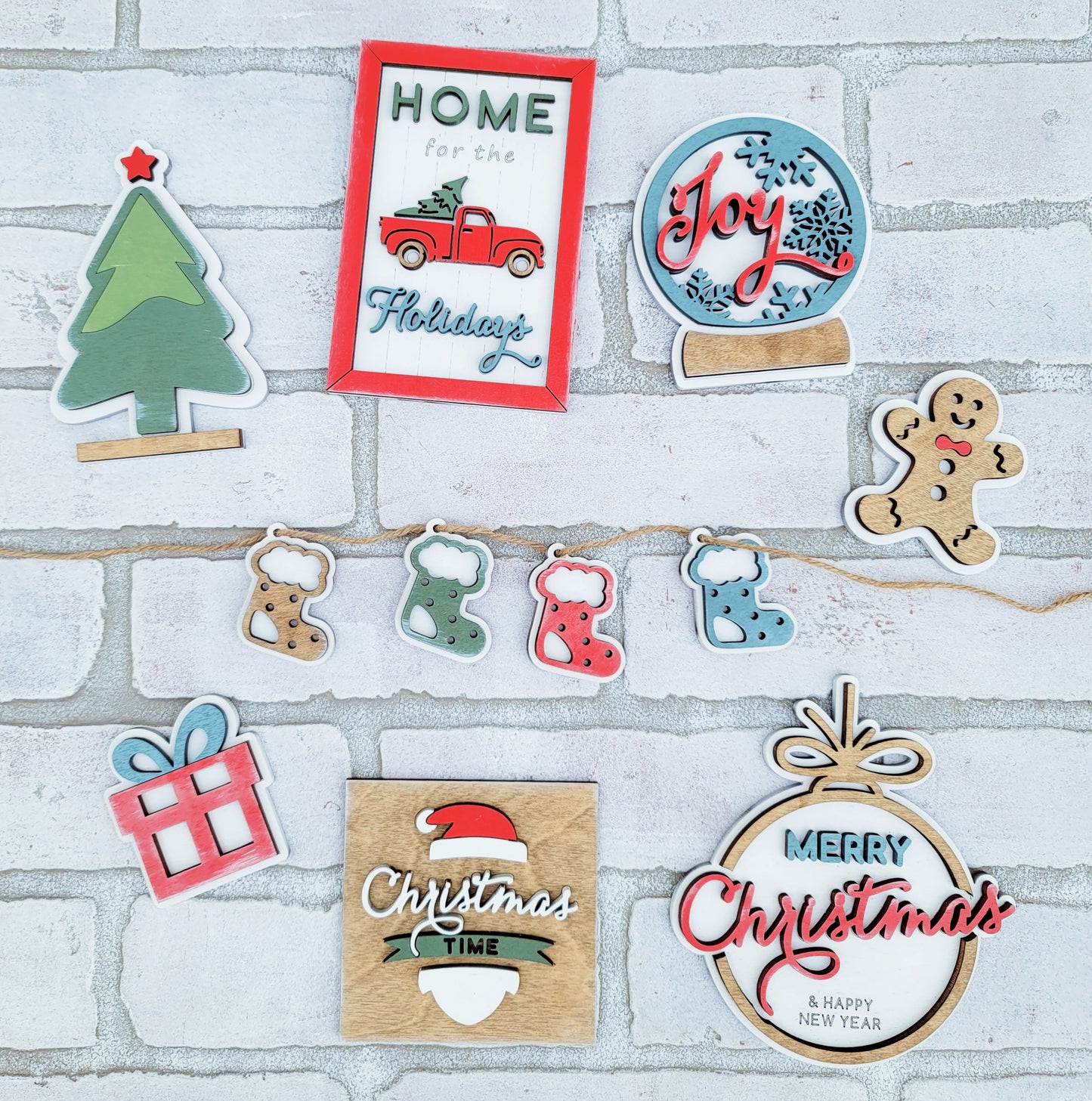 Vintage Christmas Tiered Tray Set