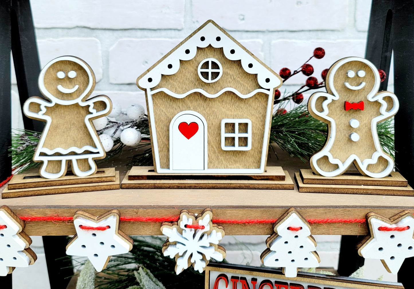 Gingerbread Tiered Tray Set