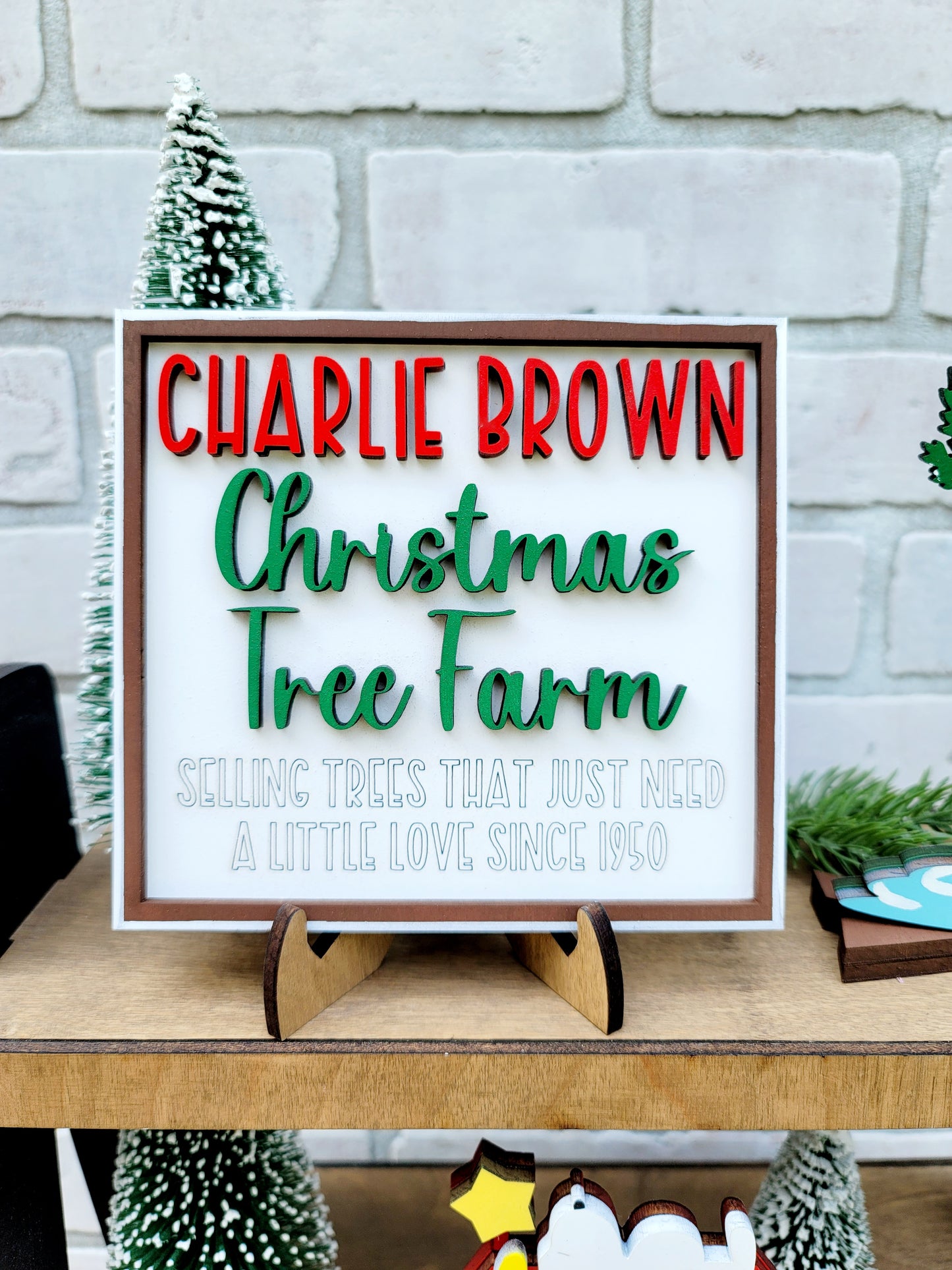 Charlie Brown Christmas Tiered Tray Set
