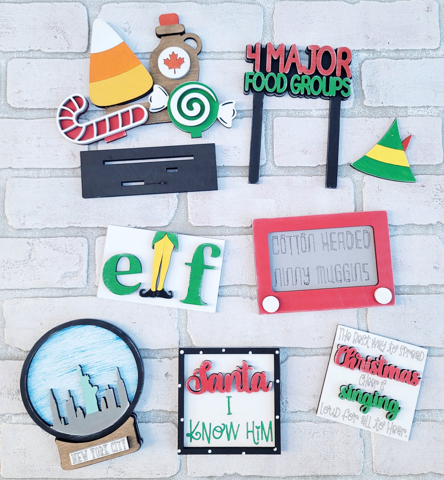 Buddy the Elf Tiered Tray Set