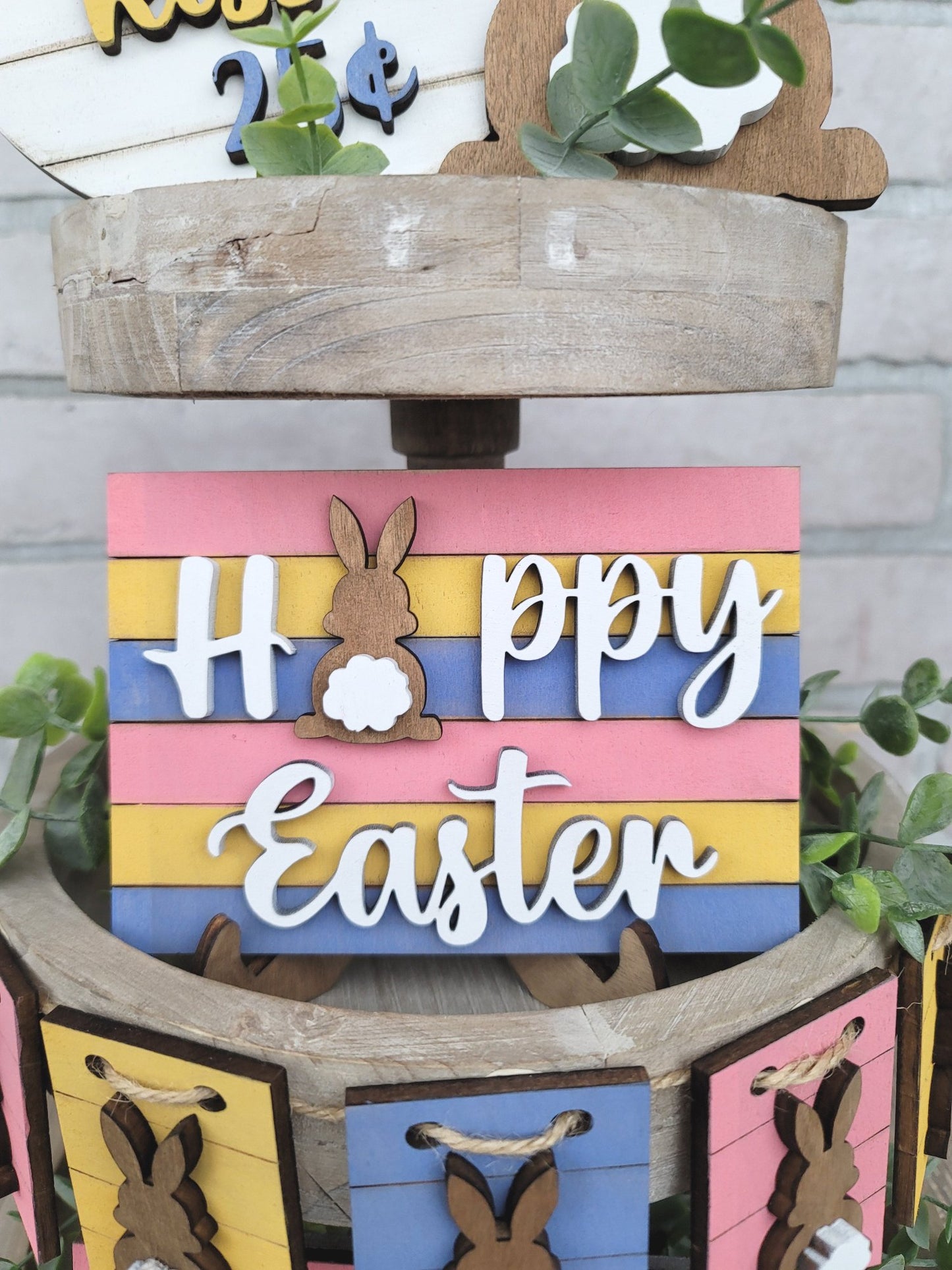 Easter Hop Tiered Tray Set