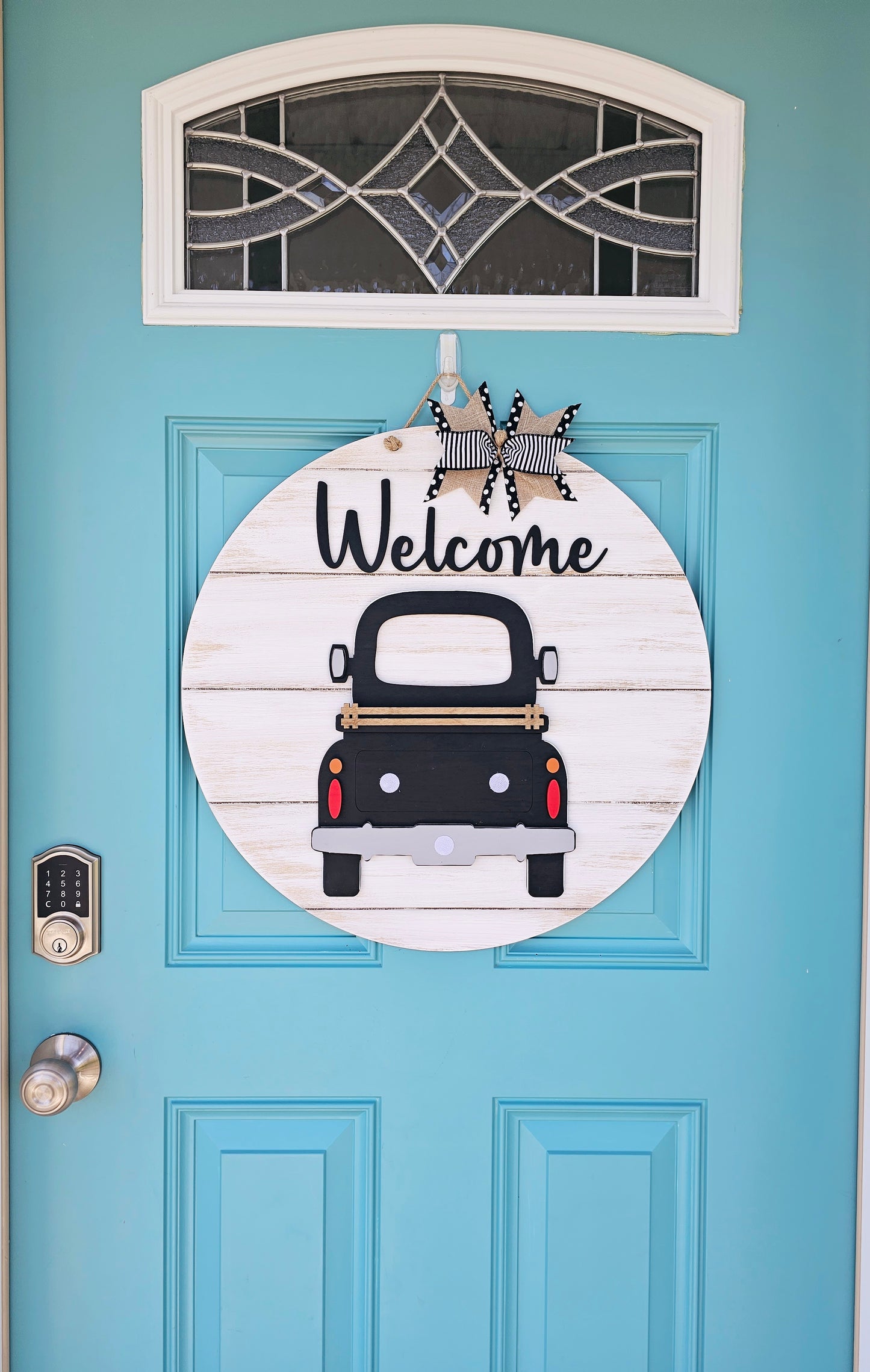 Interchangeable Truck Door Hanger