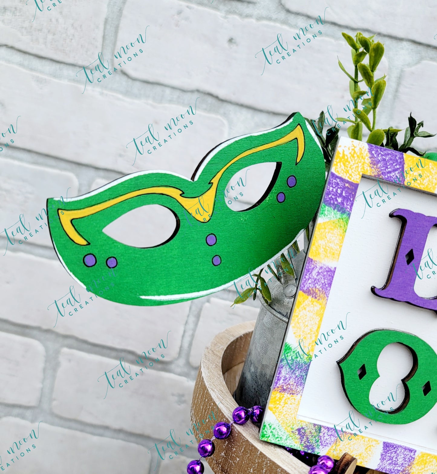 Mardi Gras Tiered Tray Set