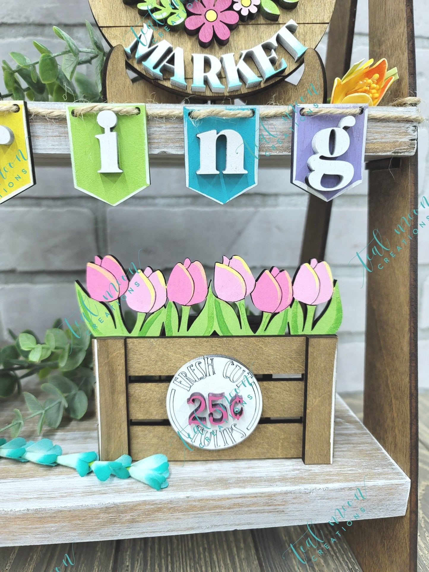 Flower Tiered Tray Set