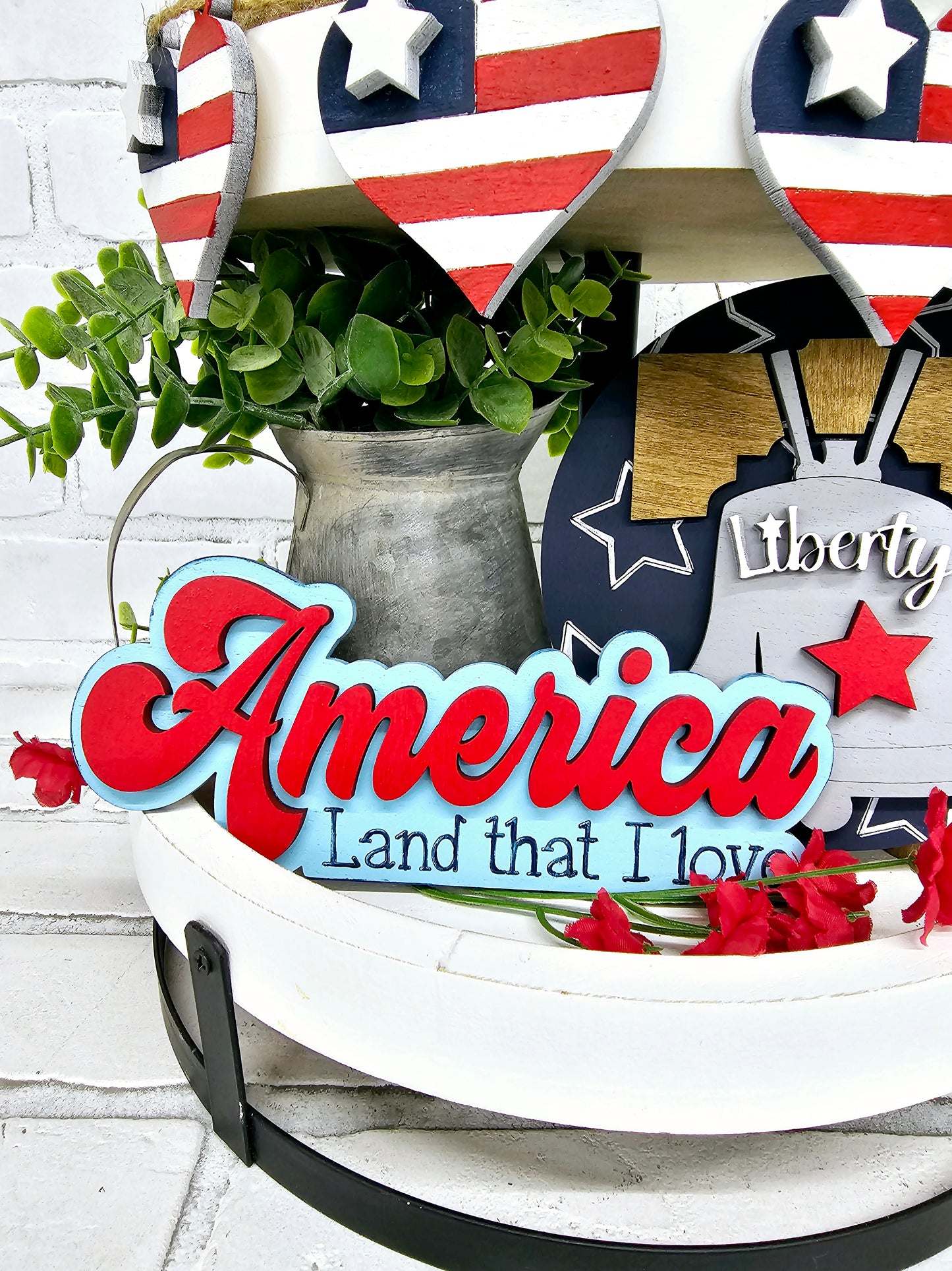 Lady Liberty Tiered Tray Set