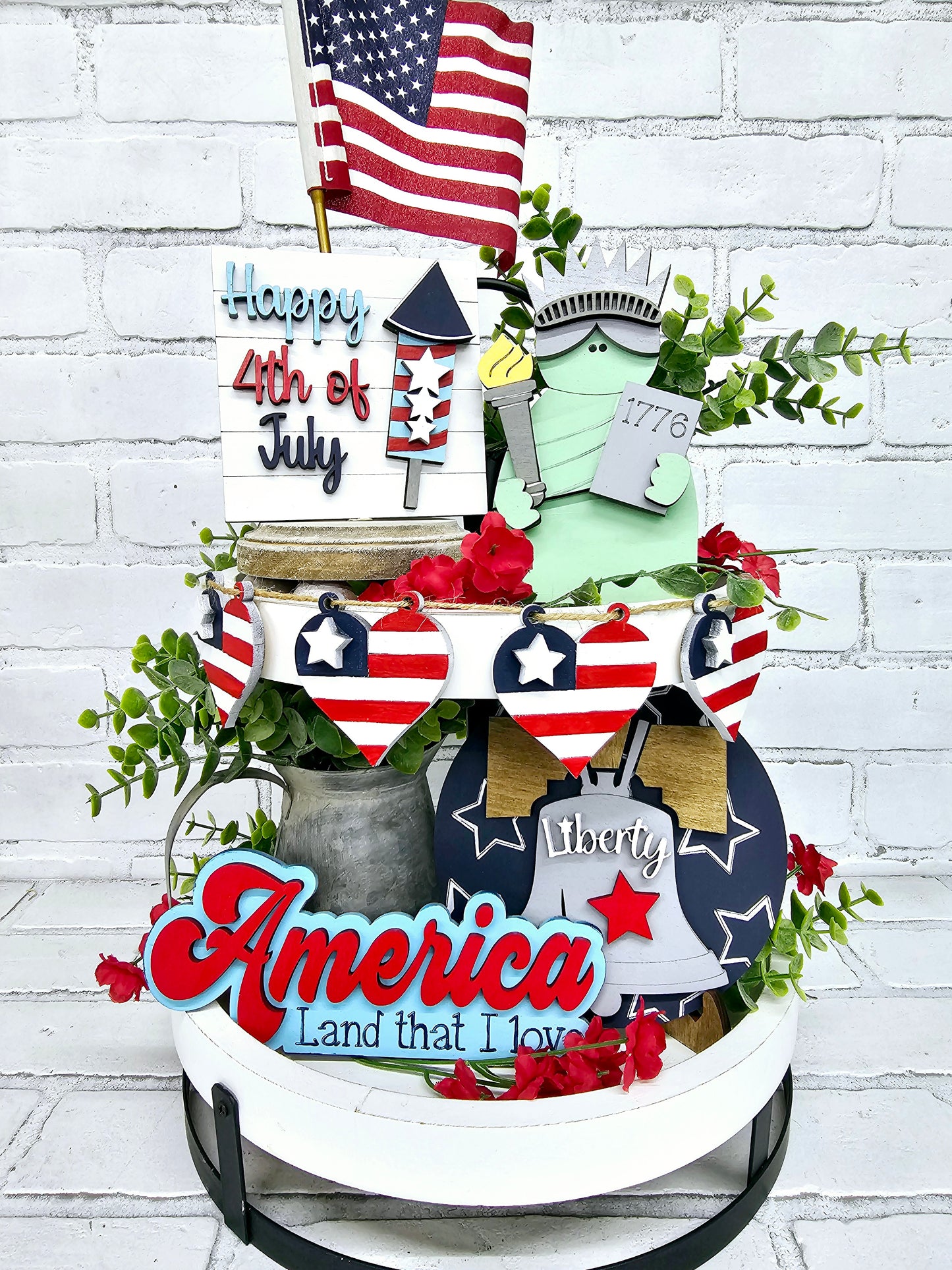 Lady Liberty Tiered Tray Set