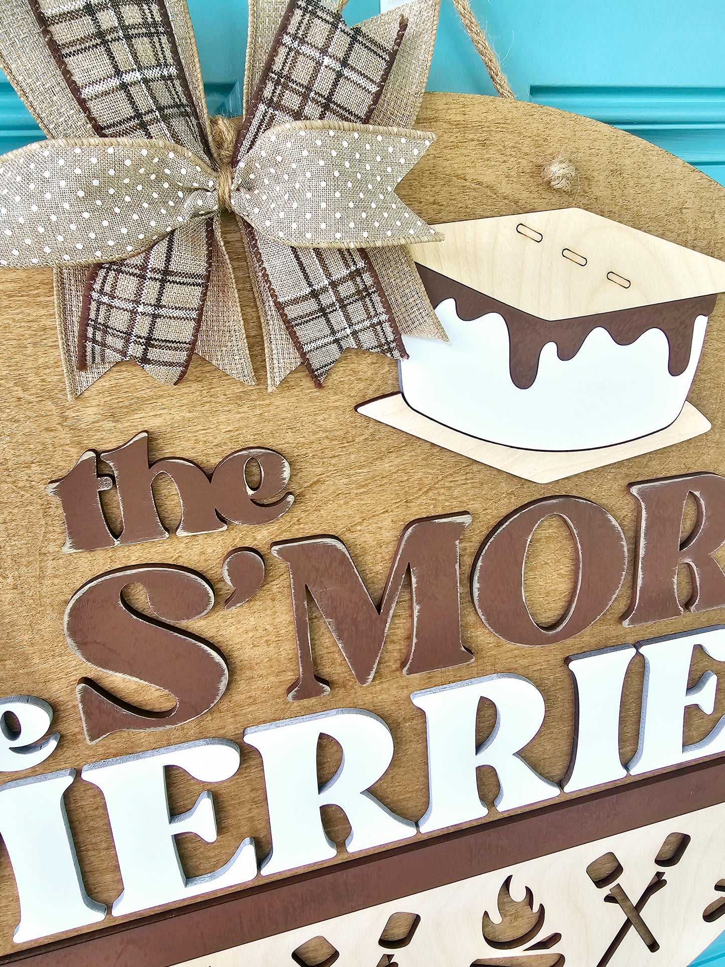 The S'more the Merrier Door Hanger