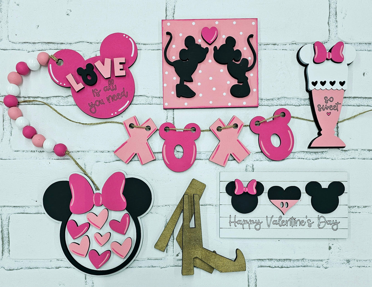 Mouse Valentines Day Tiered Tray Set