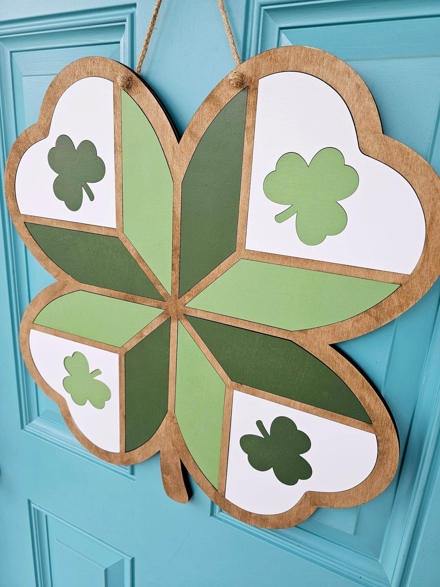 Clover Barn Quilt Door Hanger