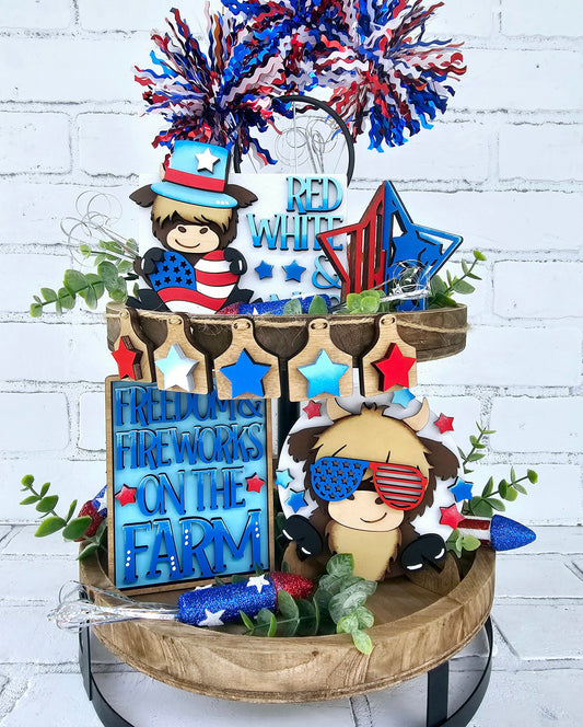 Patriotic Cow Tiered Tray Set-wholesale