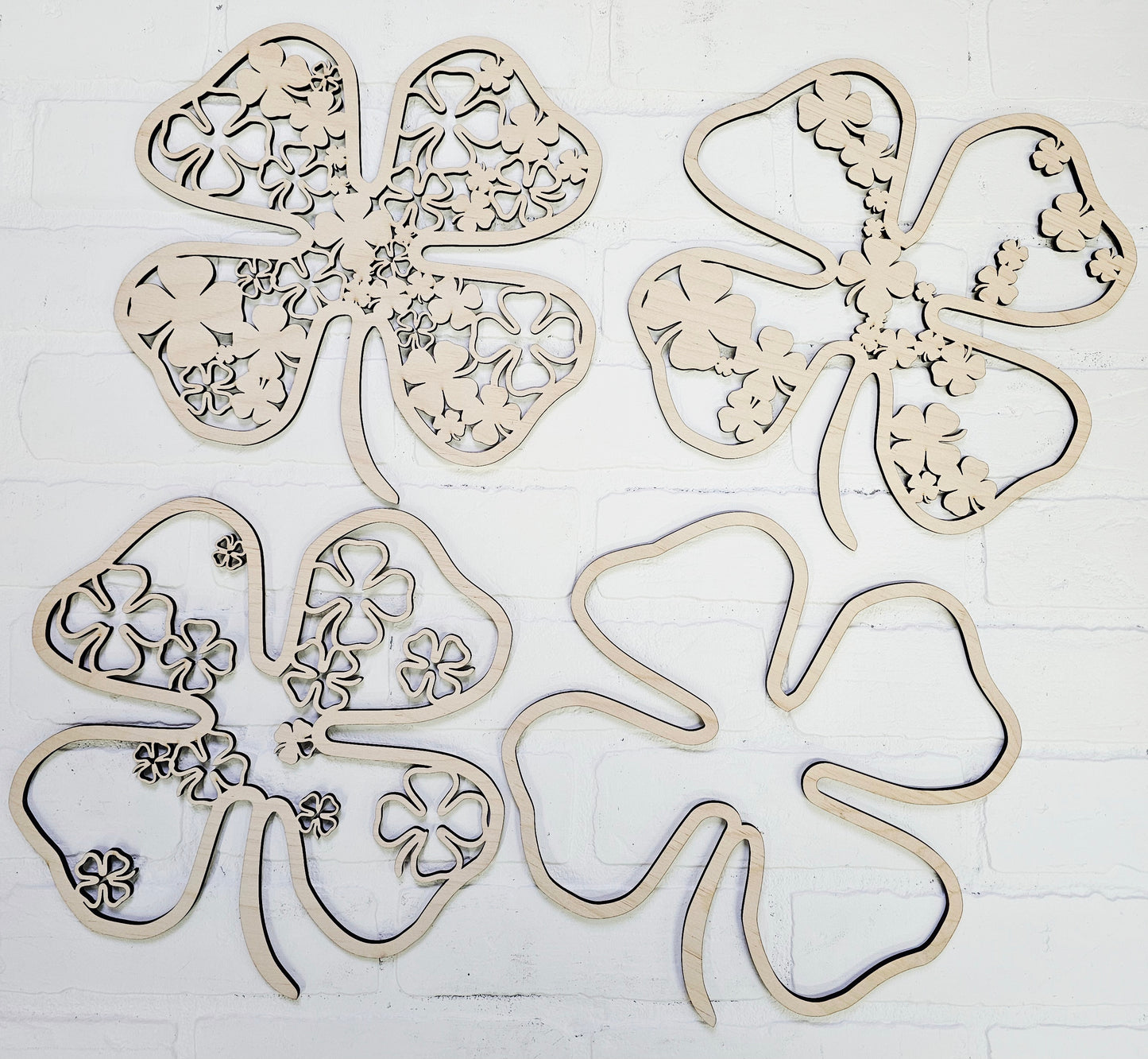 Freestanding 4 Leaf Clover