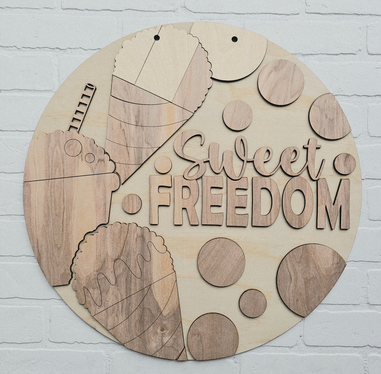 Sweet Freedom Snow Cone Door Hanger