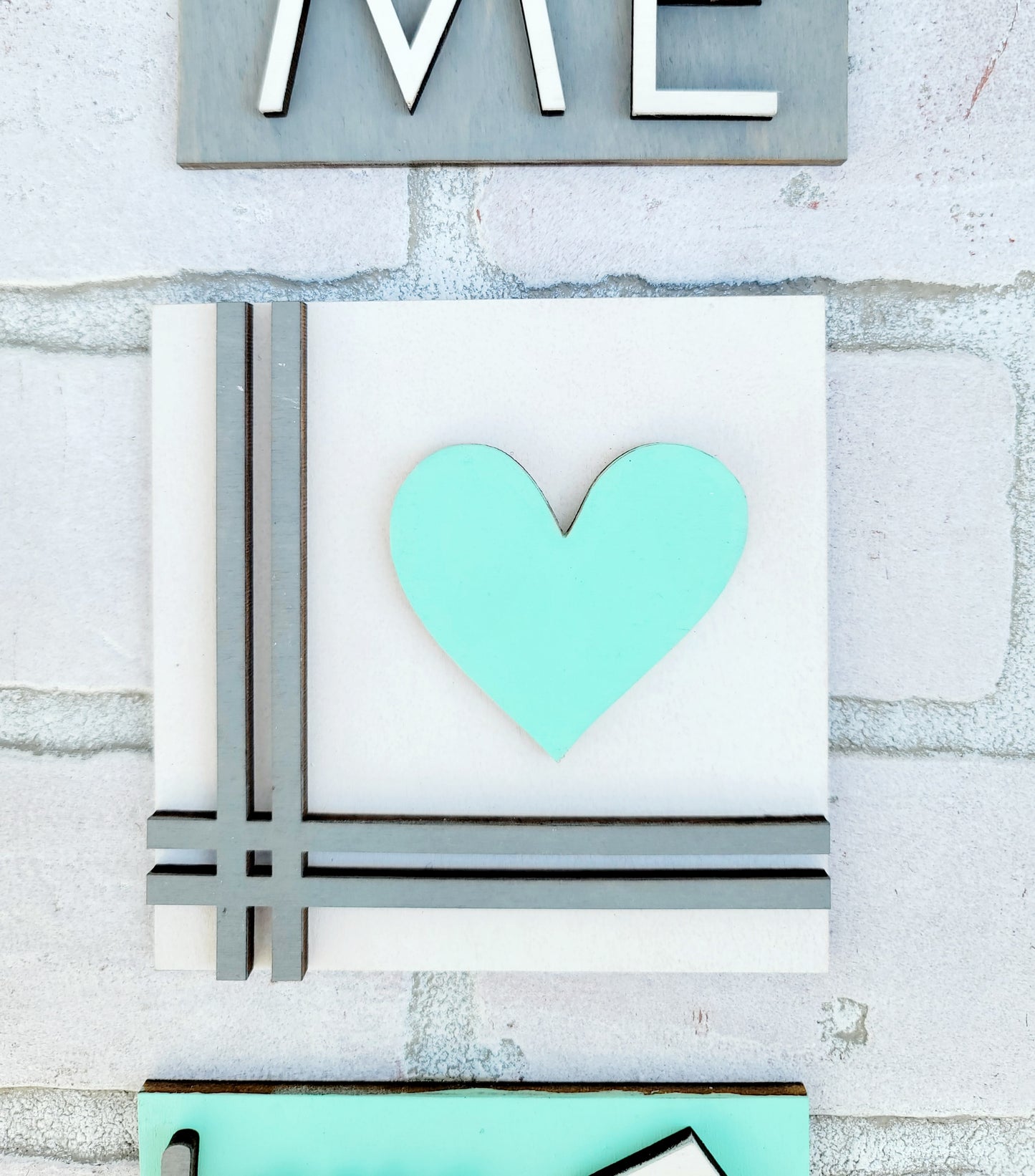 Love Lives Here- Set of 3