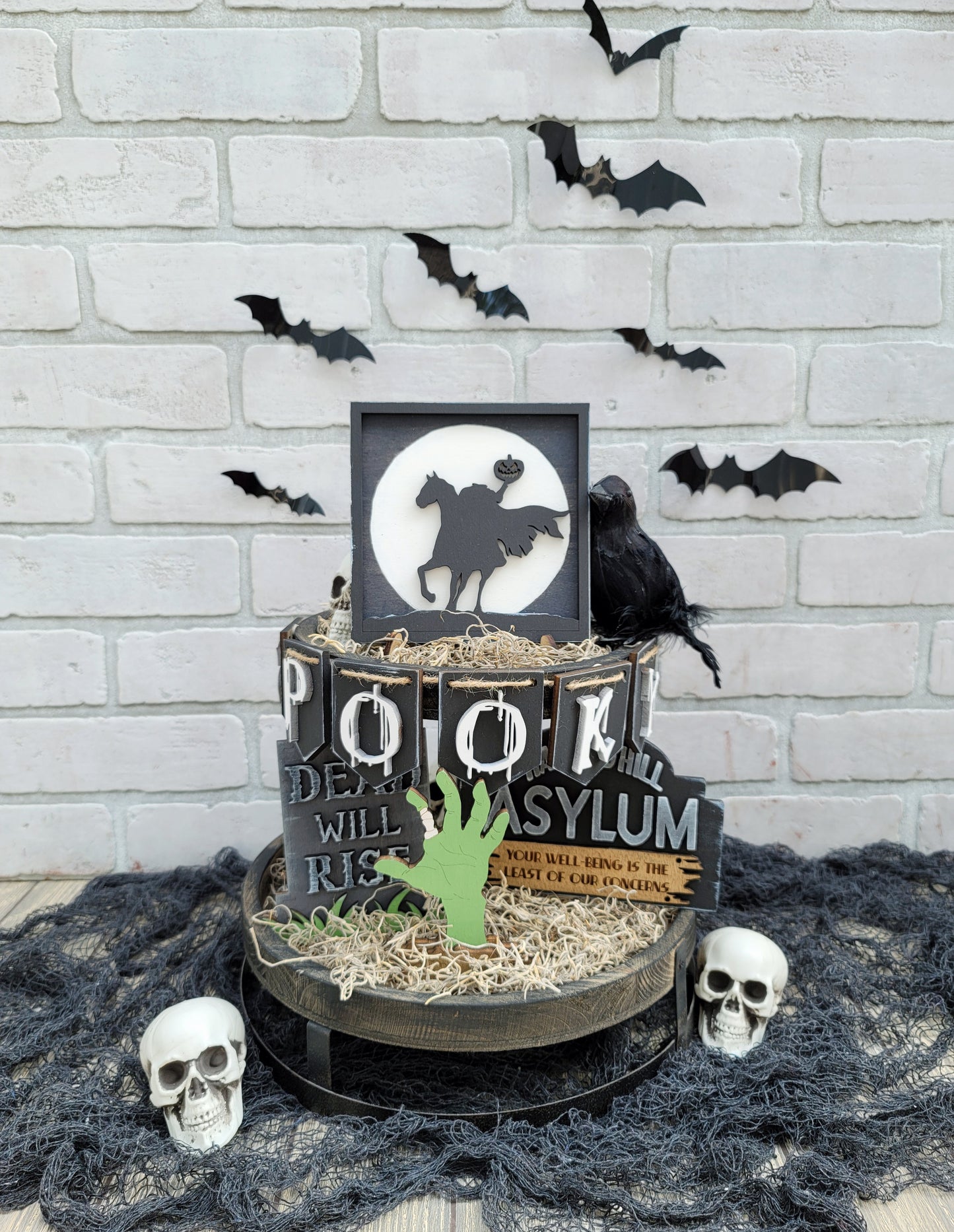 Spooky Tiered Tray Set