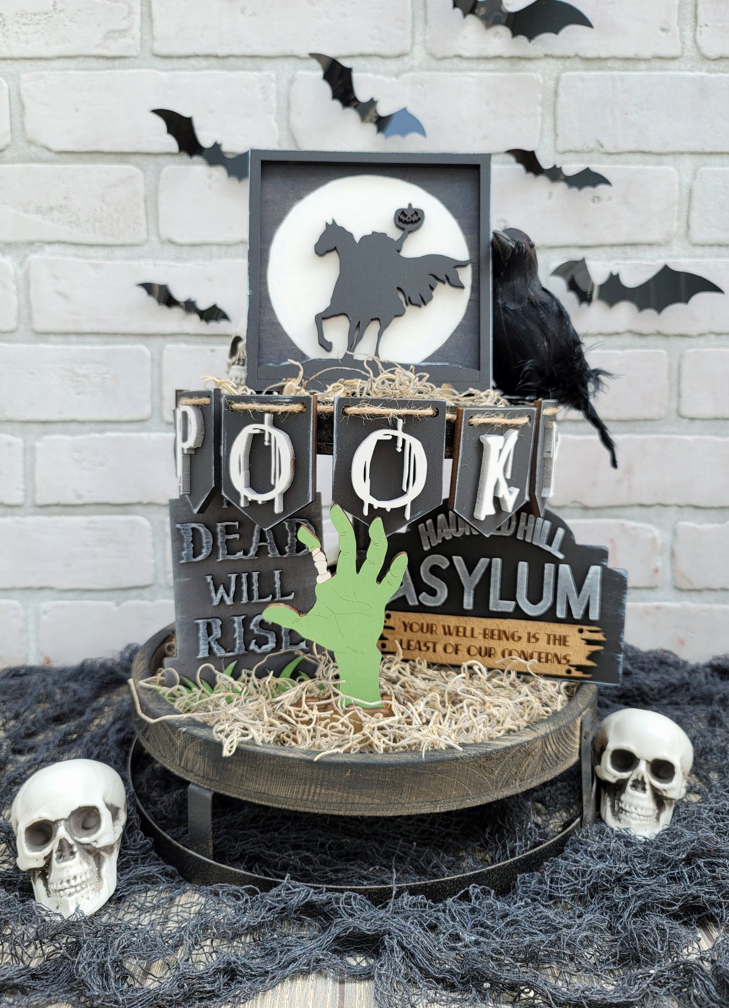 Spooky Tiered Tray Set