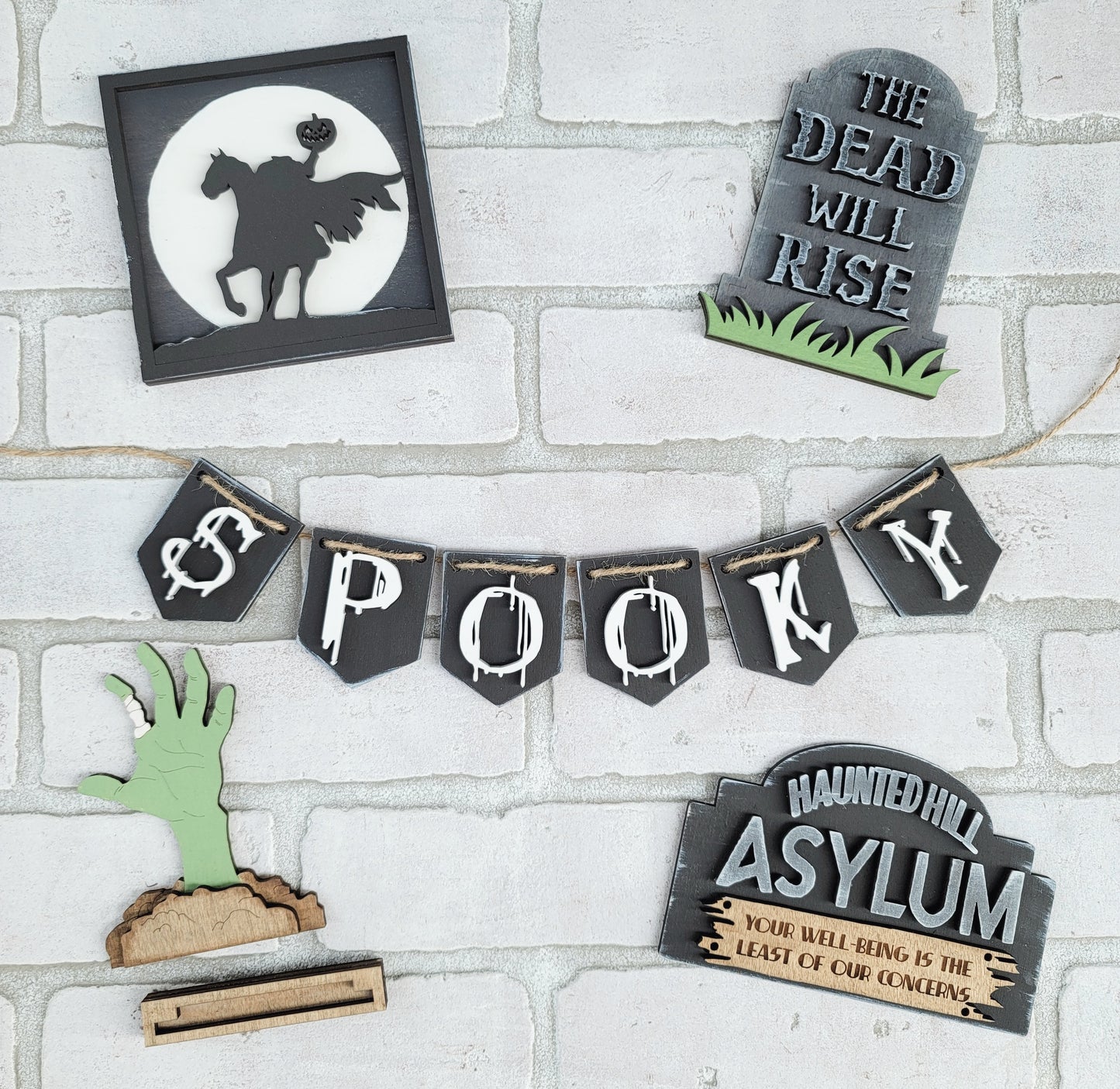 Spooky Tiered Tray Set