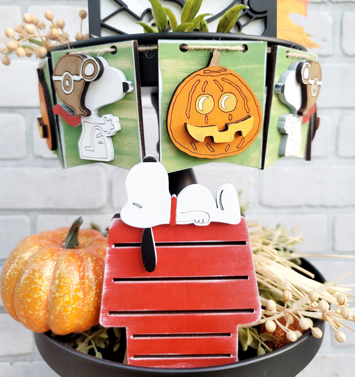 Charlie Brown- The Great Pumpkin Tiered Tray Set