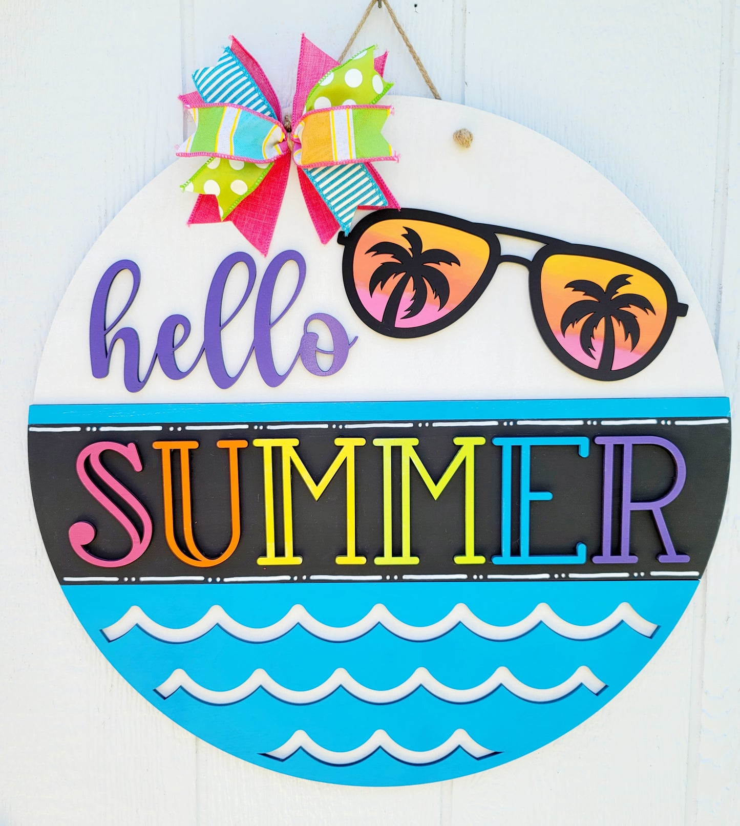 Hello Summer Sunglasses Door Hanger