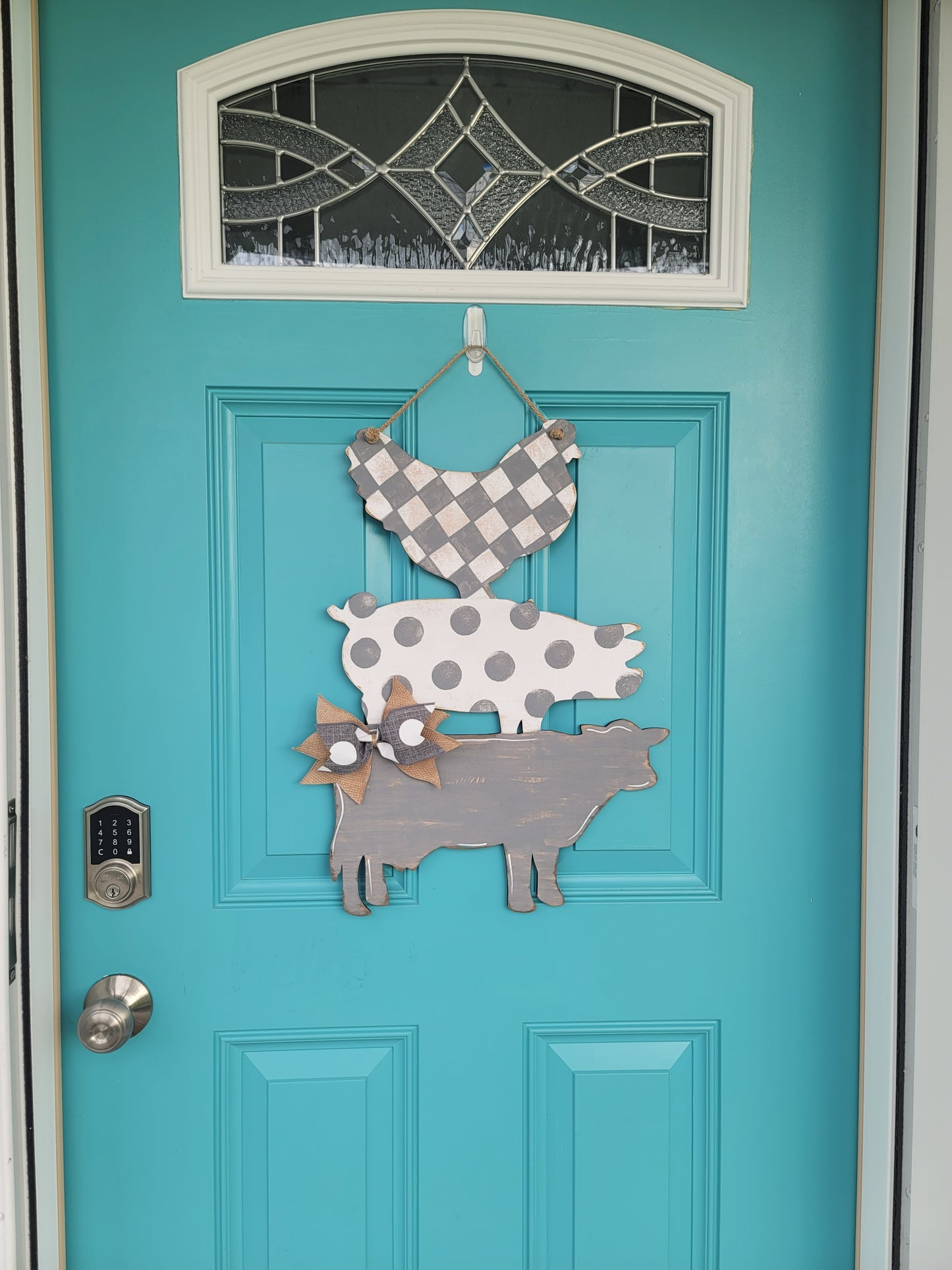 Stacked Cow, Pig & Chicken Door Hanger