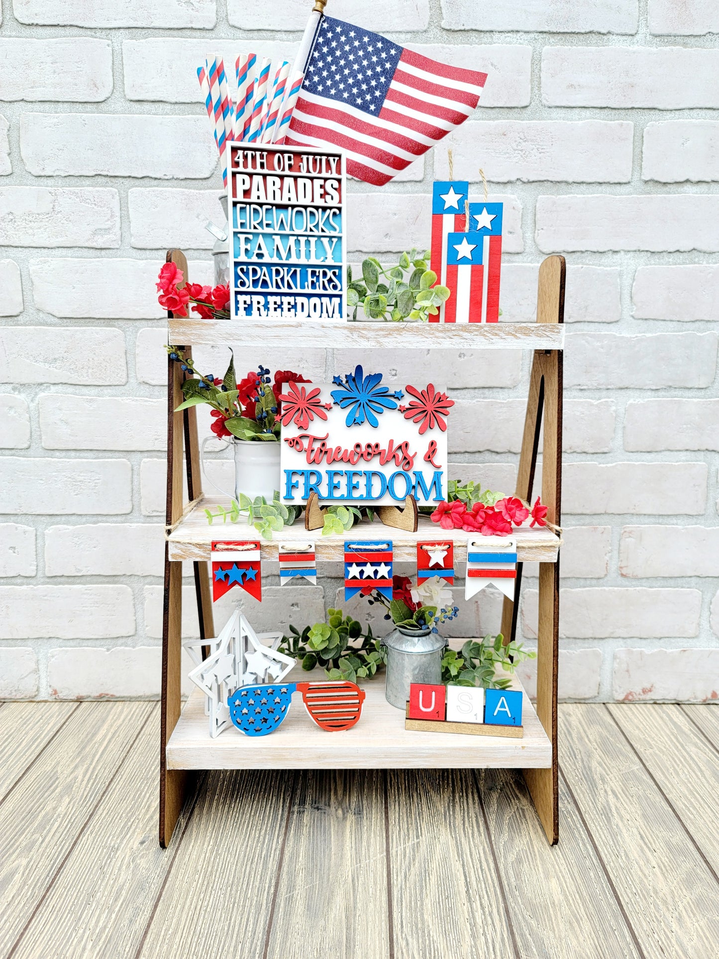 Fireworks Tiered Tray Set