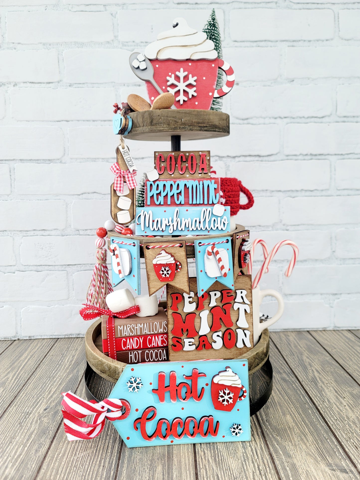 Peppermint/ Hot Cocoa Tiered Tray Set