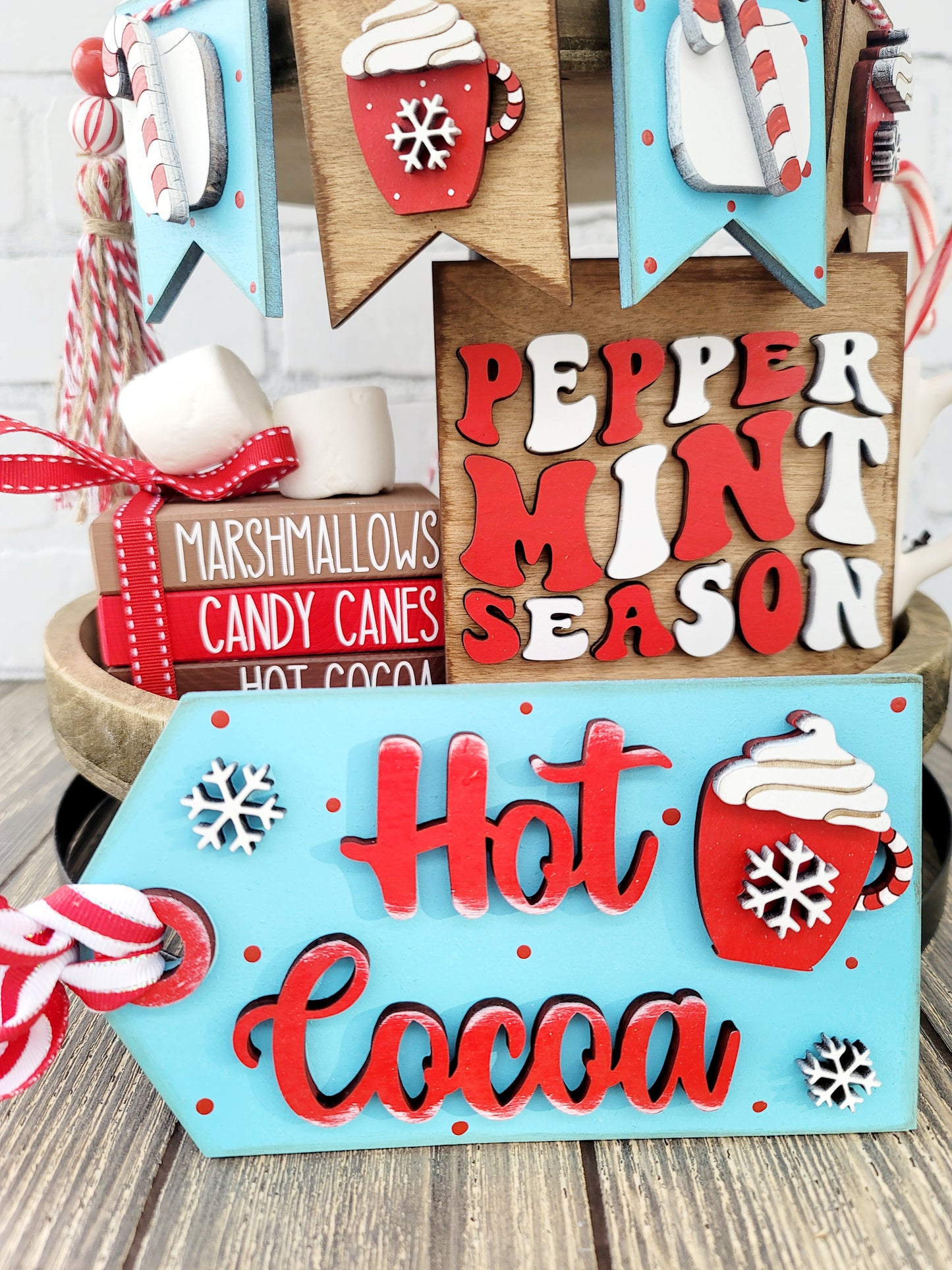 Peppermint/ Hot Cocoa Tiered Tray Set