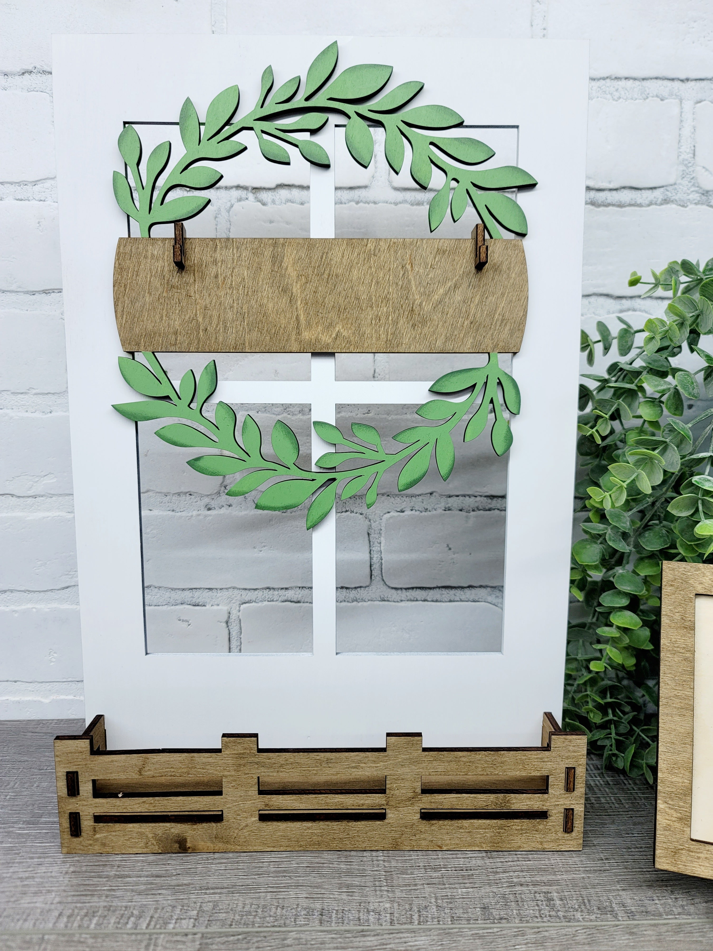 Window Crate + Freestanding Frame – Teal Moon Creations