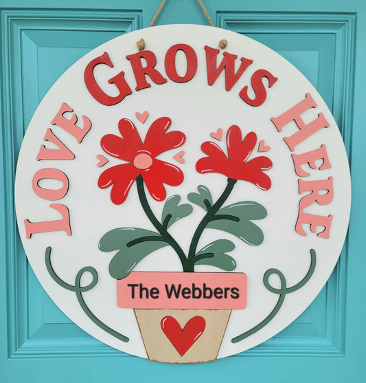 Love Grows Here Door Hanger-wholesale