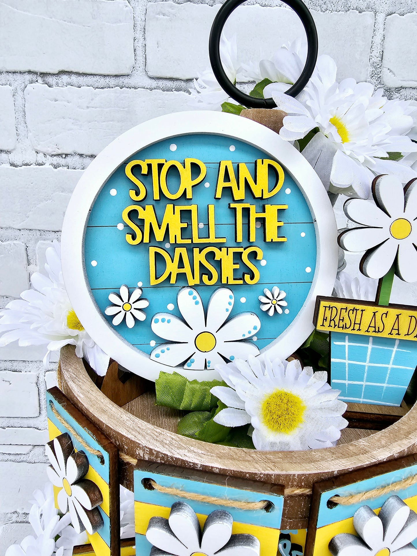 Daisy Tiered Tray Set