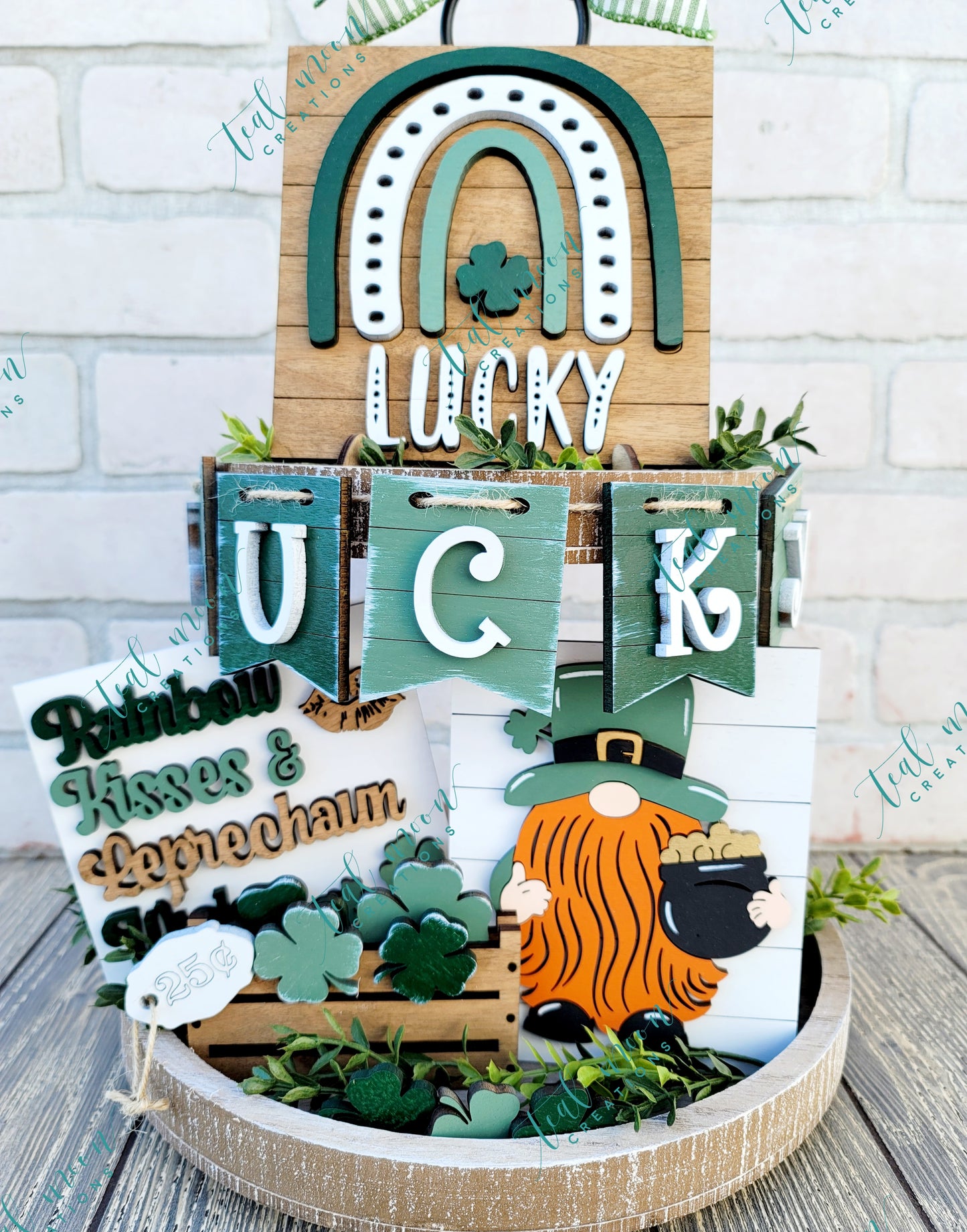 Leprechaun Tiered Tray Set